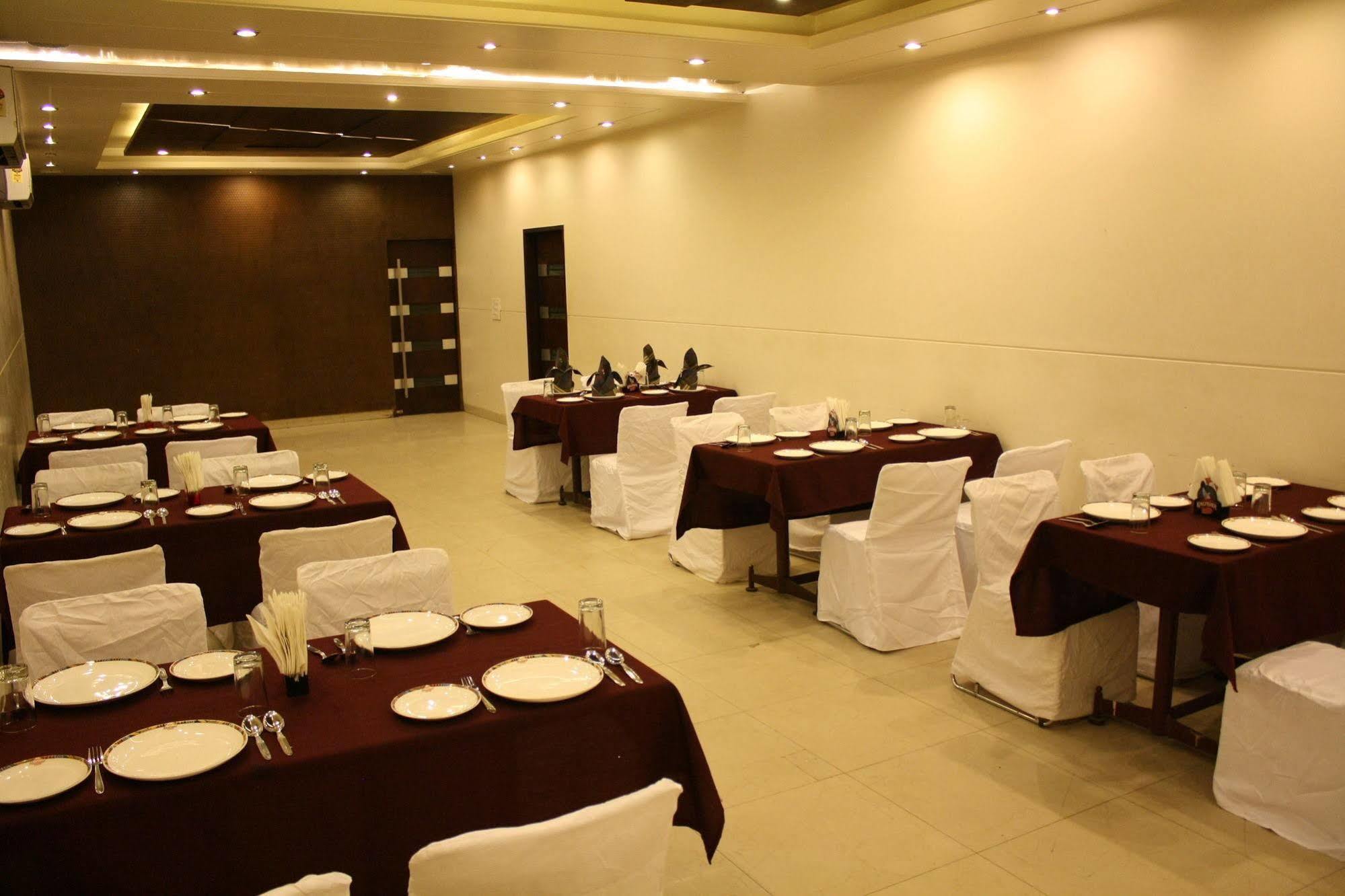Hotel Shalimar Dzsaipur Kültér fotó