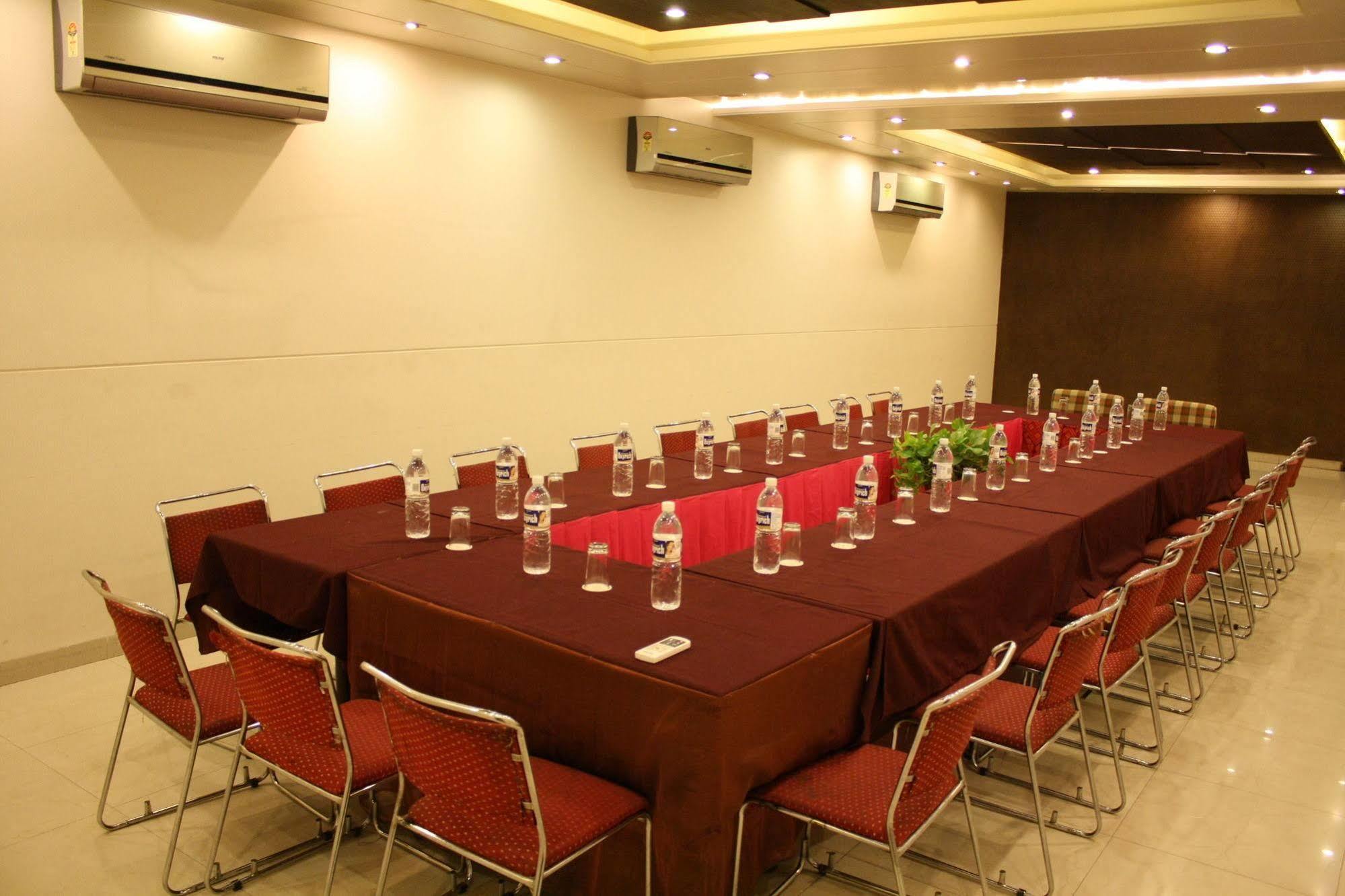Hotel Shalimar Dzsaipur Kültér fotó